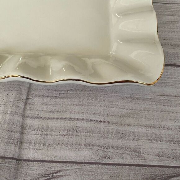 Alco gold scalloped rectangular serving platter 13.5”x11.5” while w/gold trim - Picture 3 of 7
